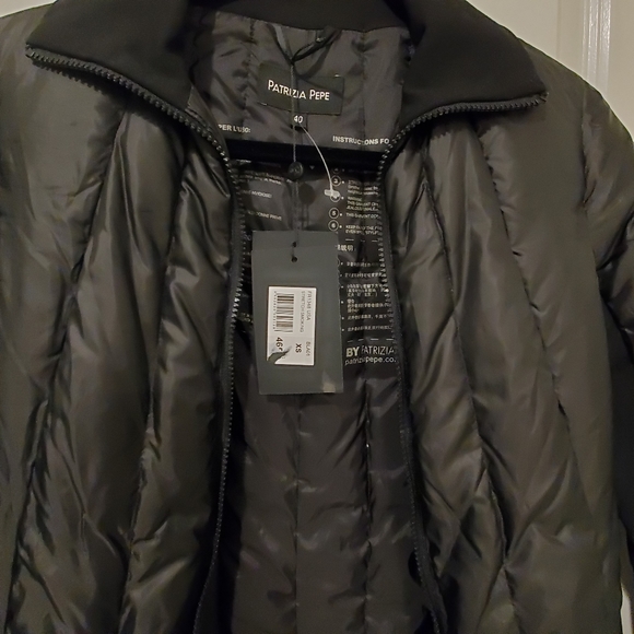 Patricia Pepe 🔥🔥HOST PICK🔥🔥Down Filled coat new with tags - Picture 2 of 5